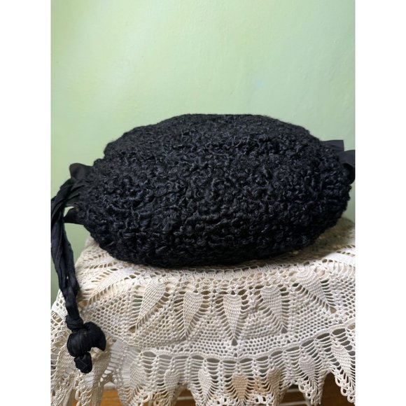 unbranded Handbags - Antique 1920's Curly black lambs wool hand Muff Warmer